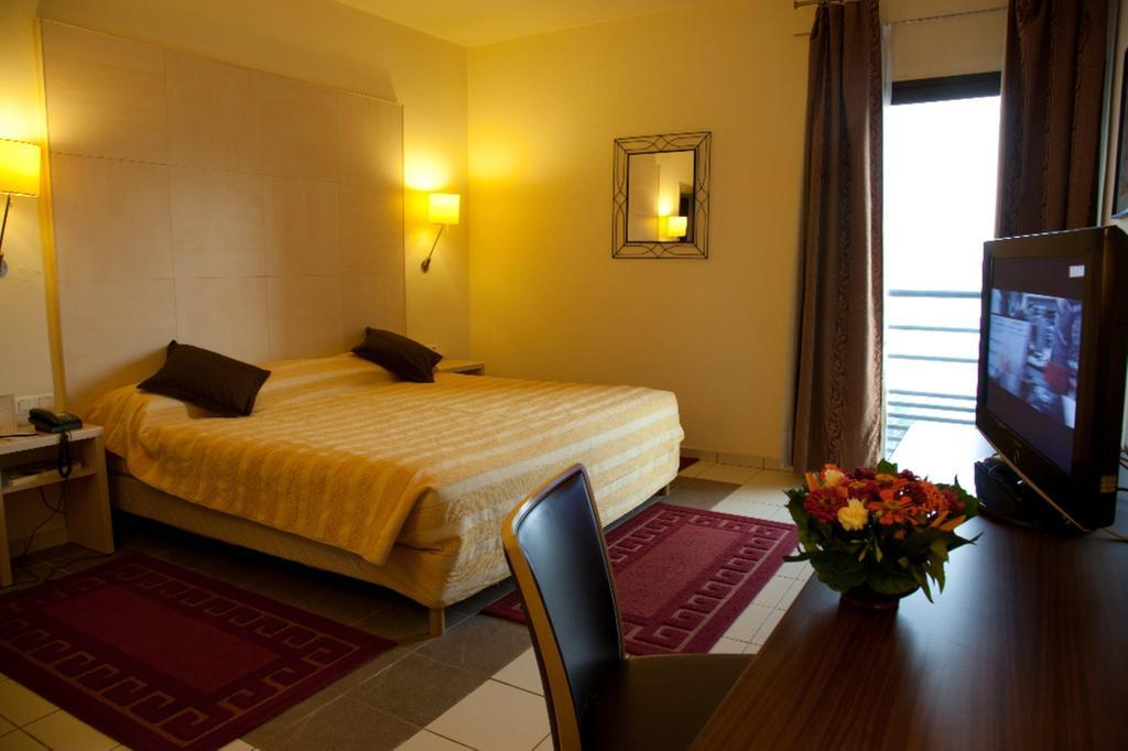 Hotel El Farouk Bamako Ngoại thất bức ảnh