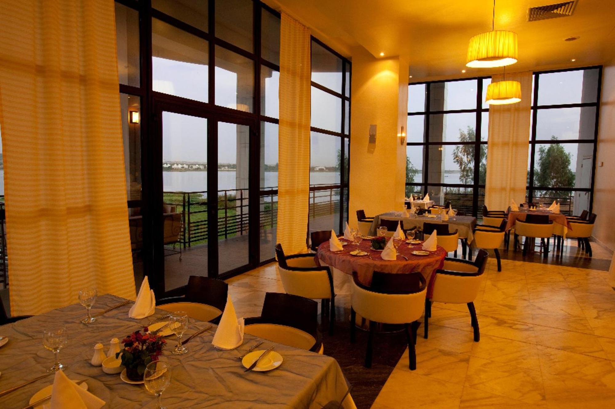 Hotel El Farouk Bamako Ngoại thất bức ảnh